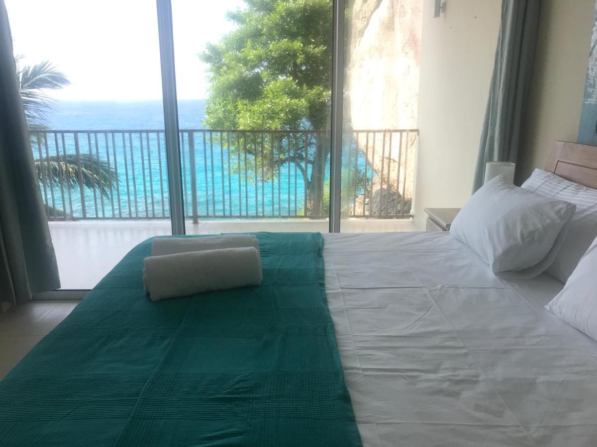 Maka Bay Self Catering Daire Victoria Dış mekan fotoğraf