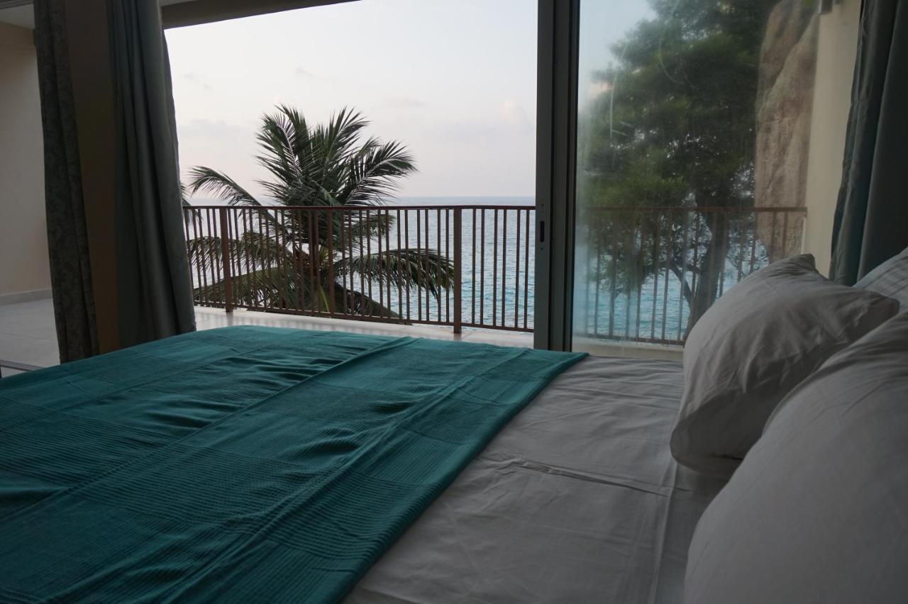Maka Bay Self Catering Daire Victoria Dış mekan fotoğraf