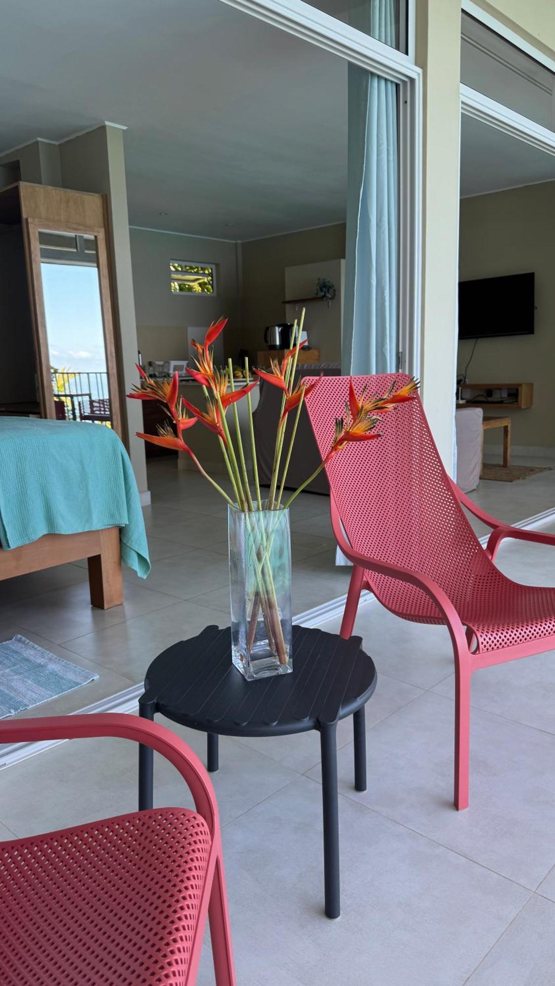 Maka Bay Self Catering Daire Victoria Dış mekan fotoğraf
