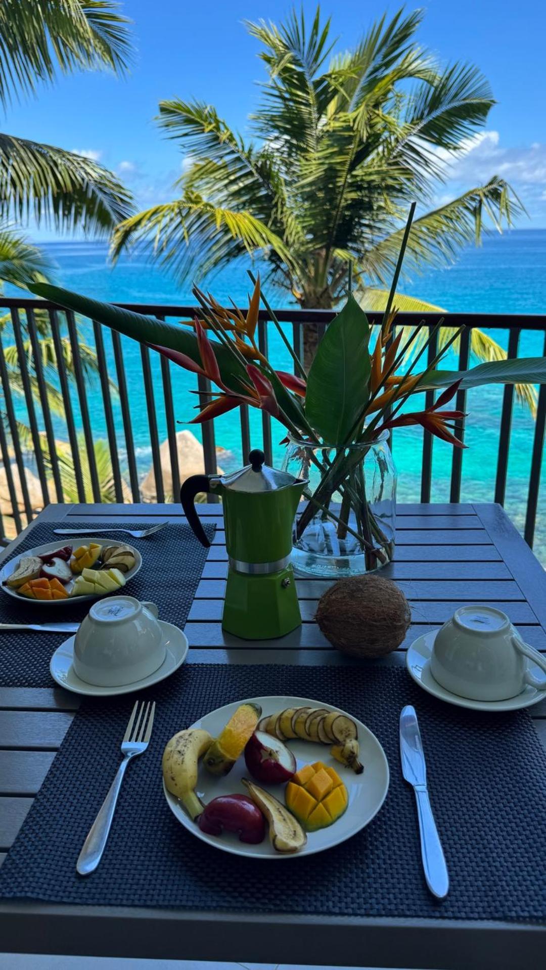 Maka Bay Self Catering Daire Victoria Dış mekan fotoğraf